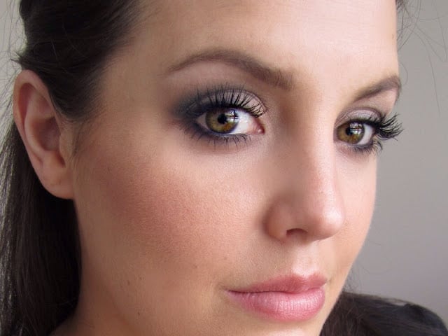 Urban Decay Naked Smoky Palette review, swatches and look Urban Decay Naked Smoky Palette review, swatches and look