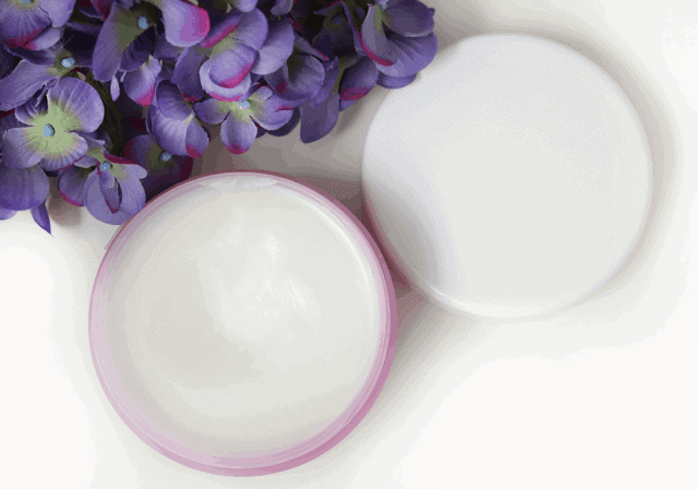 Biotherm Biosource Balm to Oil Cleansing Balm Review Biotherm Biosource Balm to Oil Cleansing Balm Review