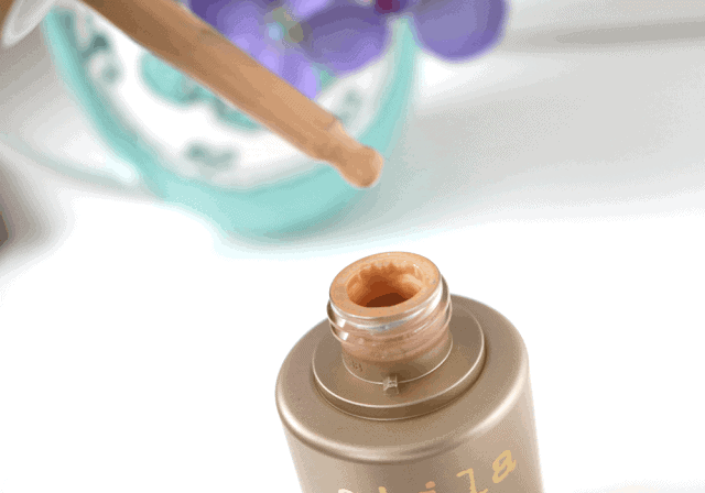 Stila Aqua Glow Serum Foundation Review Stila Aqua Glow Serum Foundation Review