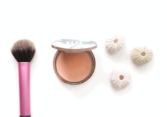 Urban Decay Beached Bronzer Review and Swatch Urban Decay Beached Bronzer Review and Swatch
