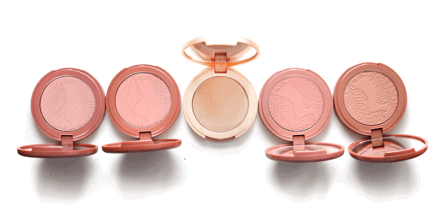 Tarte New Amazonian Clay Naughty Nude Blush Collection and Exposed Highlight Review Tarte New Amazonian Clay Naughty Nude Blush Collection and Exposed Highlight Review