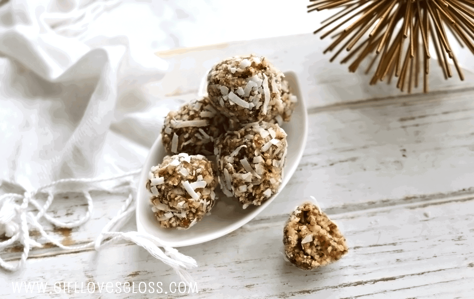 No Bake Lime Coconut Vegan Energy Bites