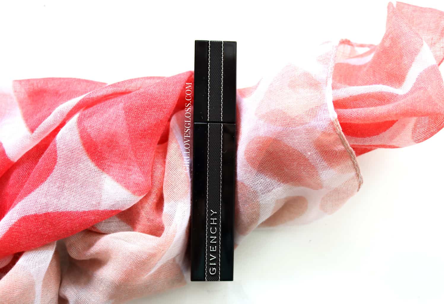Givenchy Noir Interdit Mascara Review