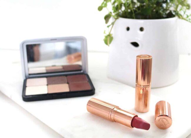 makeup_stock makeup_stock